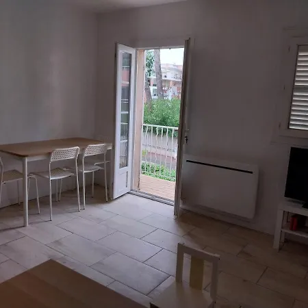 Apartment Port De Hyeres